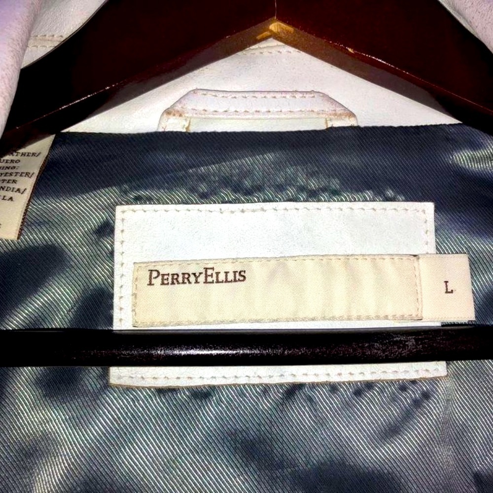 Perry Ellis - Picture 5 of 6